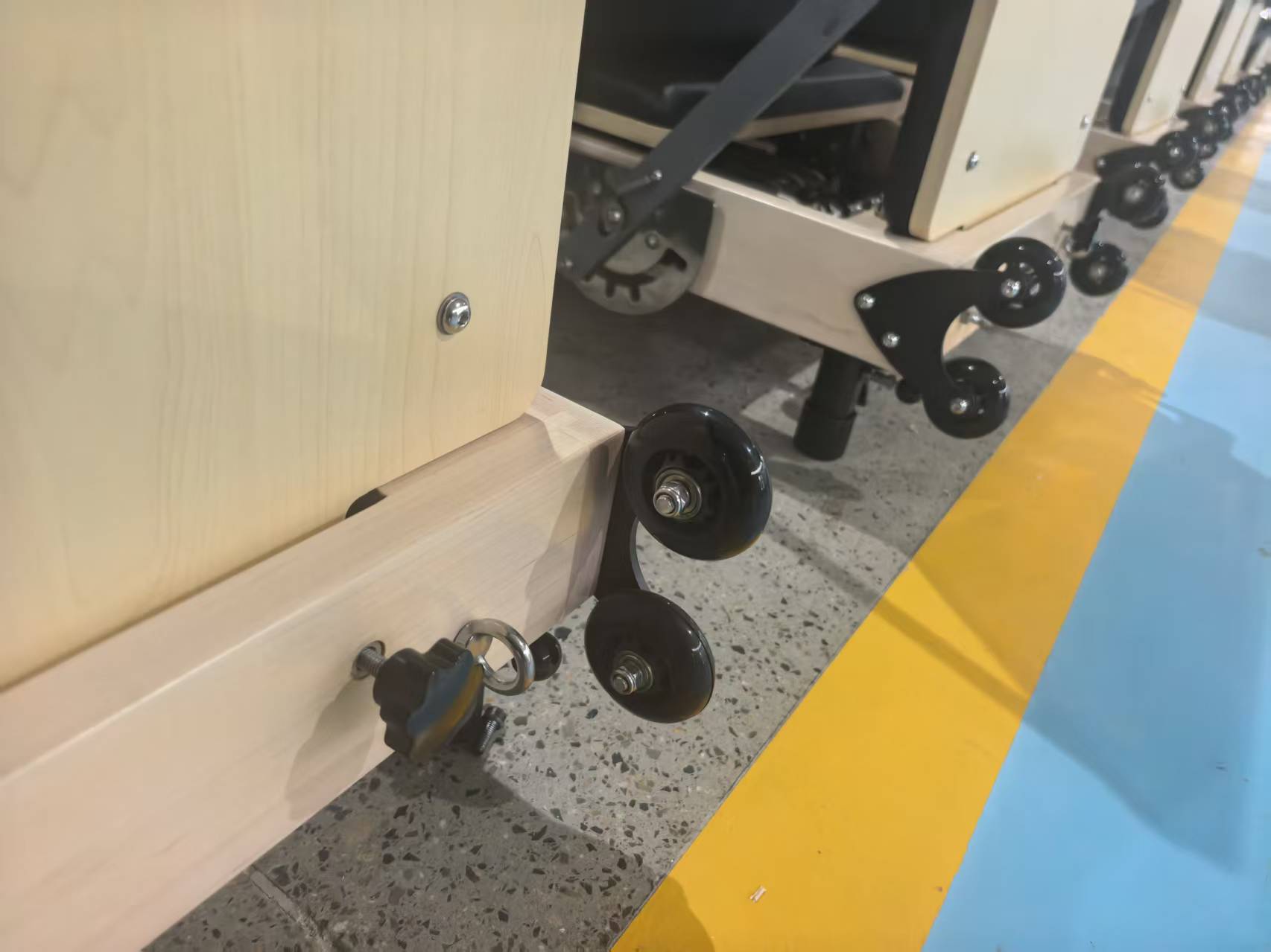 Heavy-Duty Maple Pilates Refor - Pilates & Yoga Studio Alineacion recension och pris